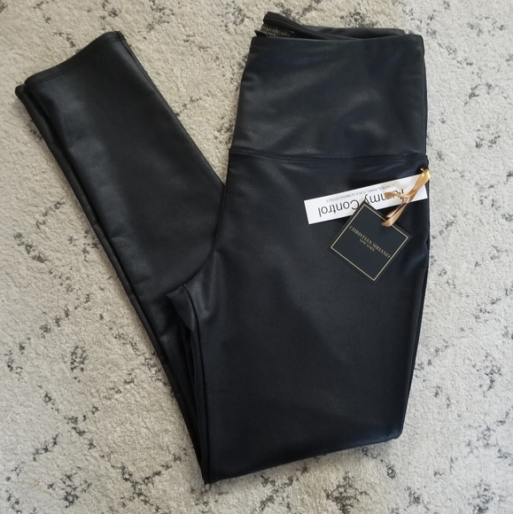 Christian Siriano Tummy Control Vegan 